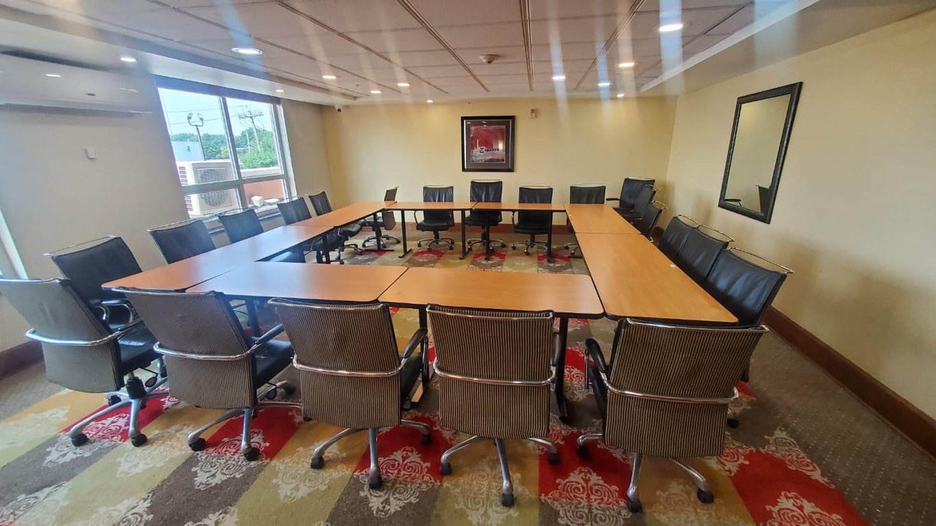 An interior shot of Hotel Executive Suites
