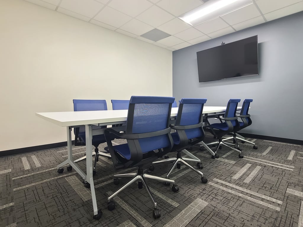 An interior shot of 5th FL Medium Conference Room