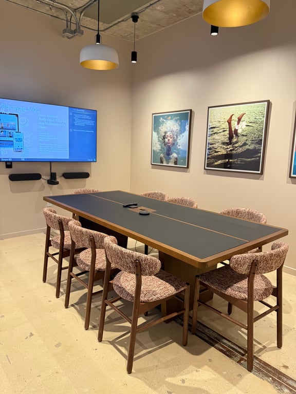 An interior shot of Meeting Room M01 (Up to 8 people)