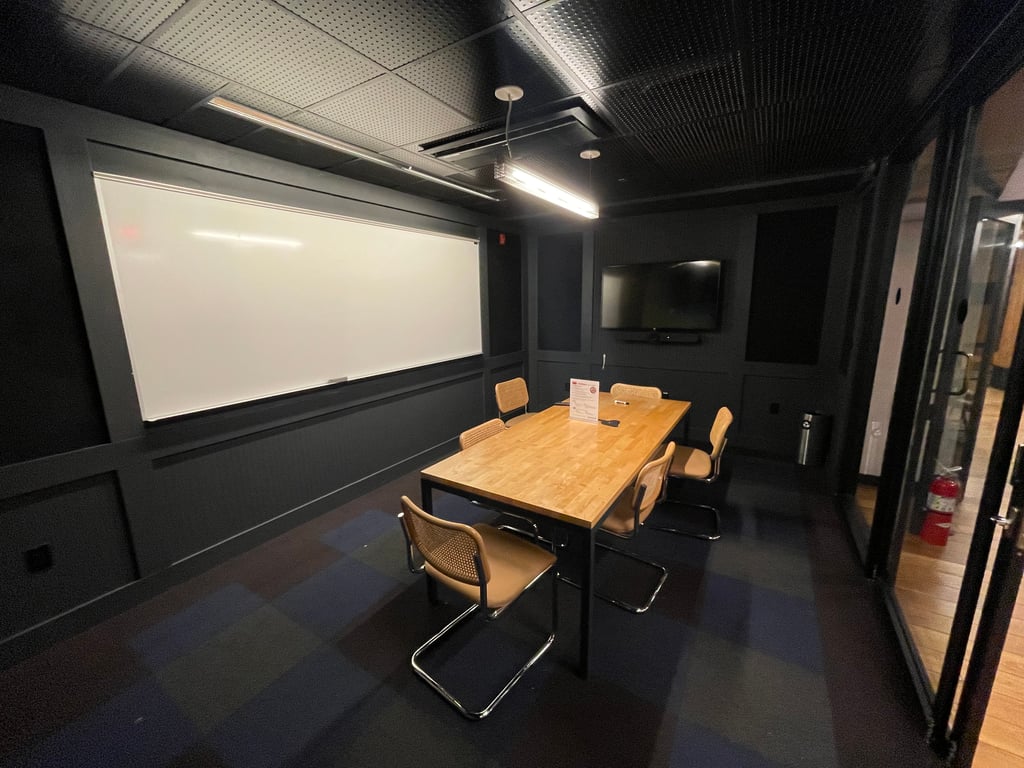 An interior shot of Aberdeen Conference Room