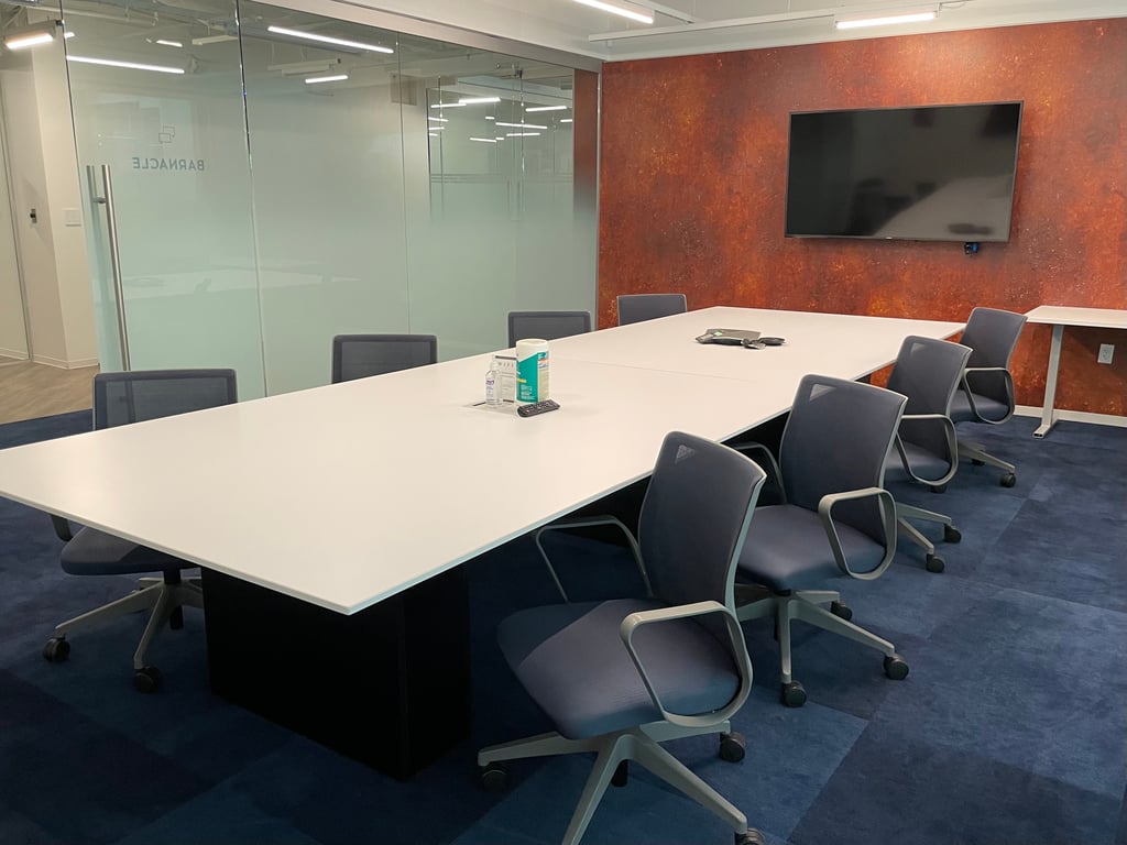 Grove Meeting Room (10-Person)
