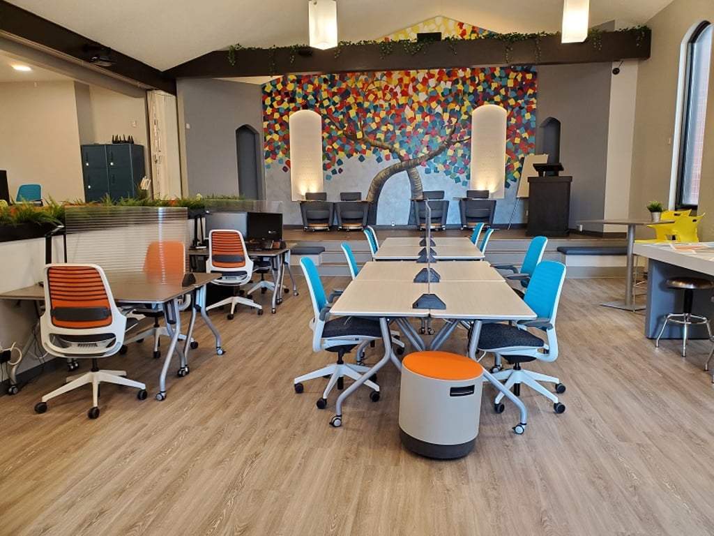 An interior shot of COLLABÜRO