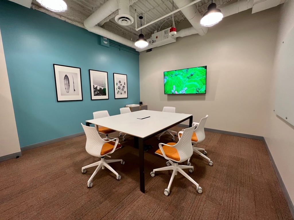 An interior shot of Viva Meeting Room