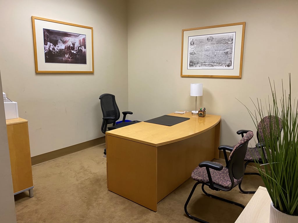 An interior shot of Office Space (Hourly Office)