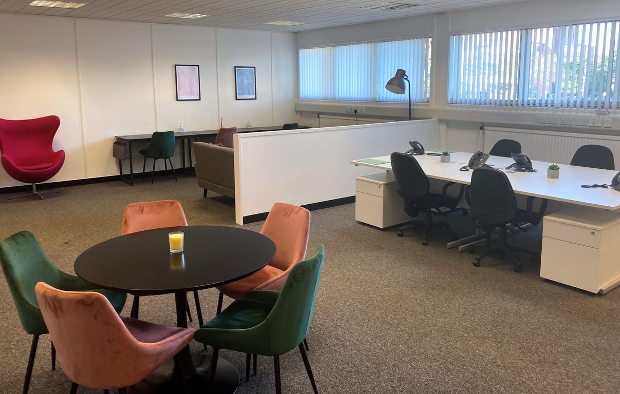 An interior shot of 14 Person Private Day Office