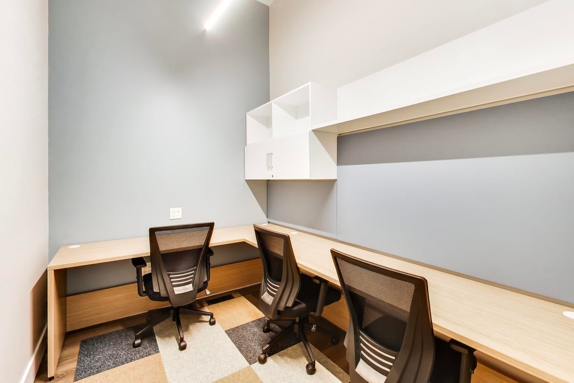 An interior shot of Private Office (O04)