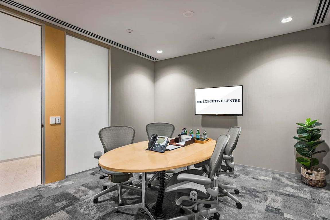 An interior shot of Meeting Room 25D