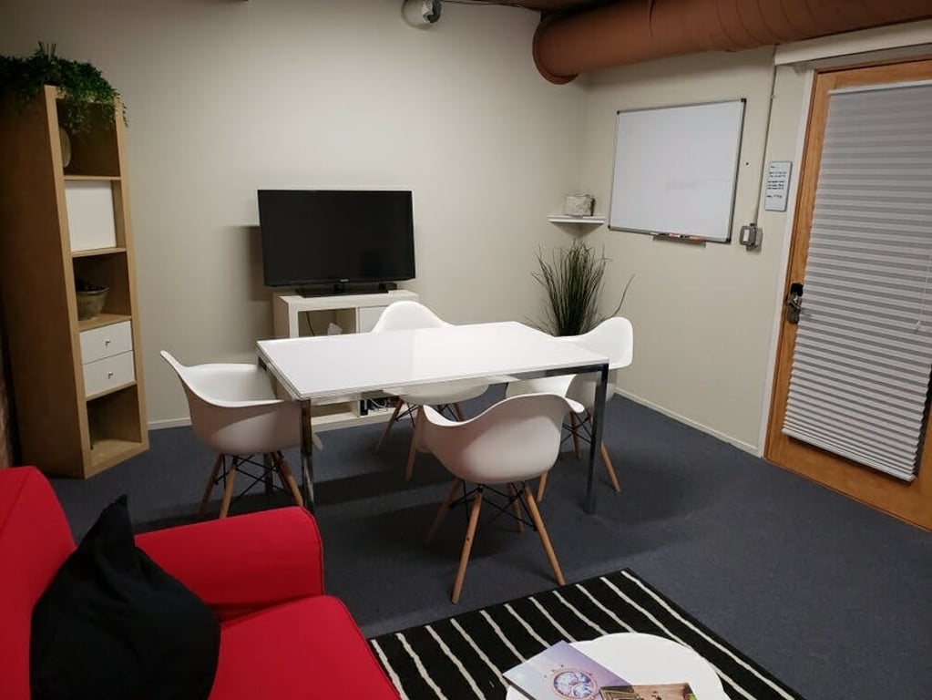 An interior shot of Suite 280