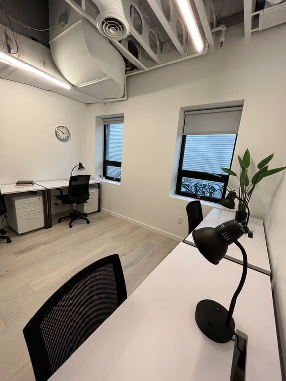 An interior shot of 5 Desk Interior Office