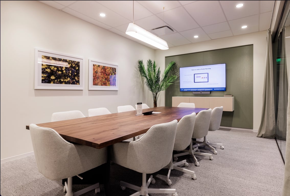 An interior shot of Conference 5-K