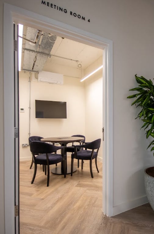 An interior shot of Meeting Room 4 (4 person)