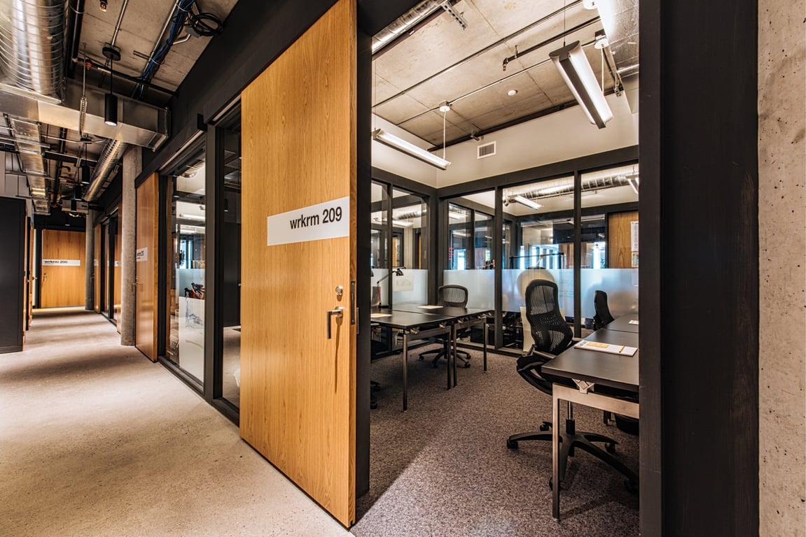 An interior shot of Medium Day Office