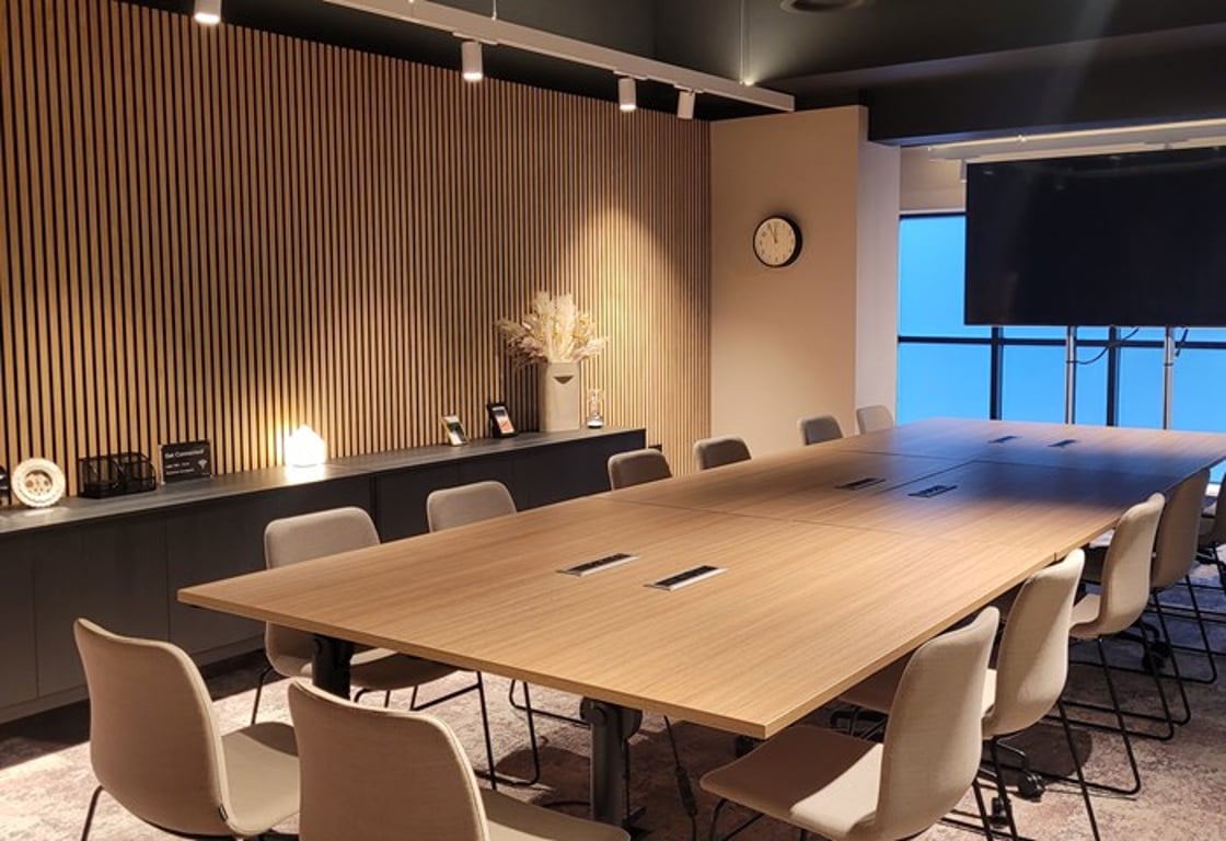 An interior shot of Centre City - Room 2