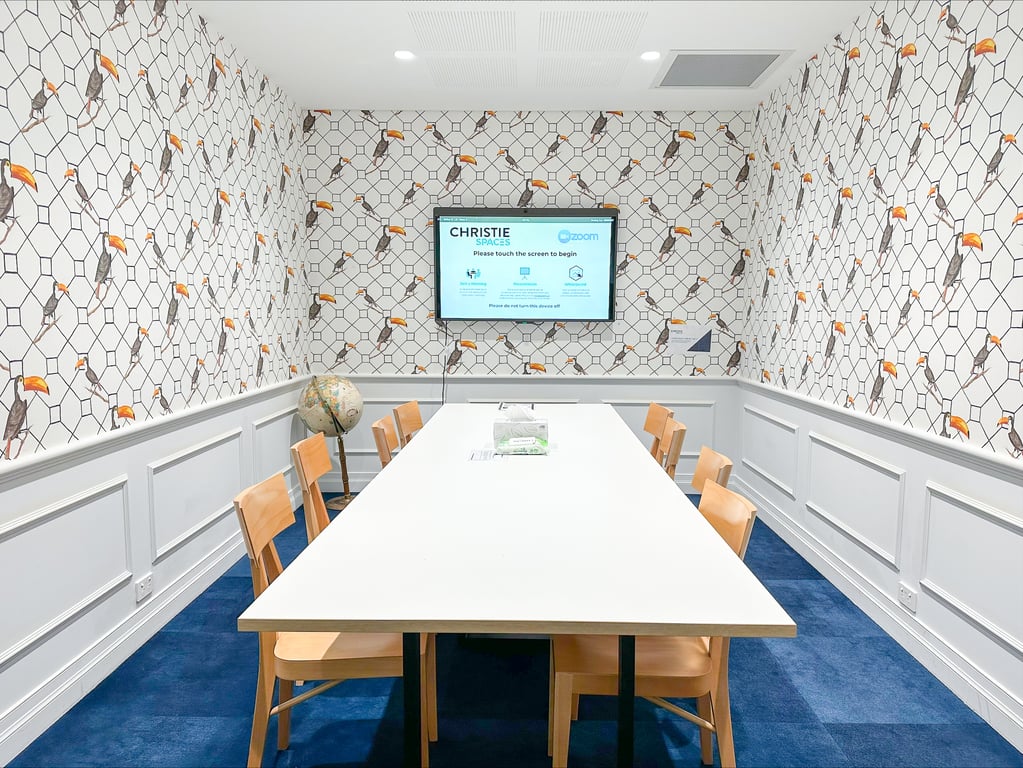 Private 8 Person Meeting Room (Level 9 Room E)