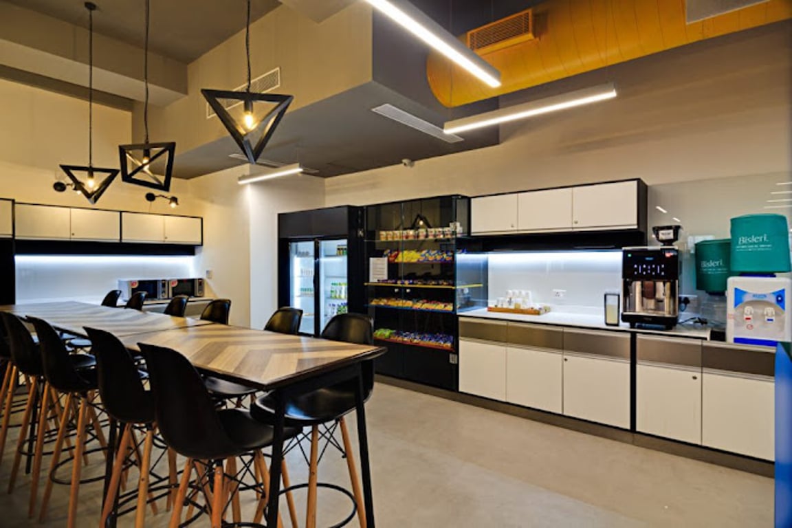 An interior shot of Awfis - Nucleus Mall Camp 02