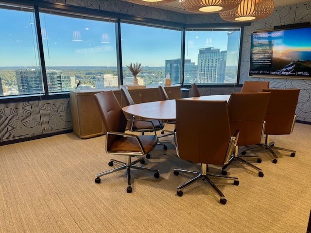 An interior shot of Carr Workplaces - Tysons Boulevard