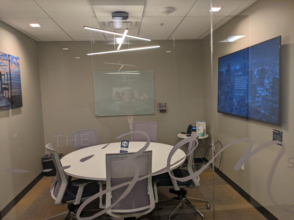 An interior shot of Zen Meeting Room