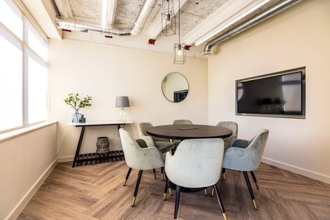 An interior shot of Meeting Room 6 (6-person)