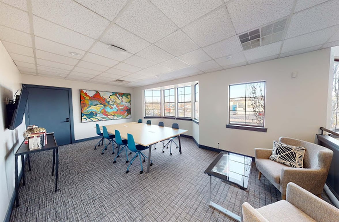 An interior shot of Apt Cowork - Cottonwood Apartments