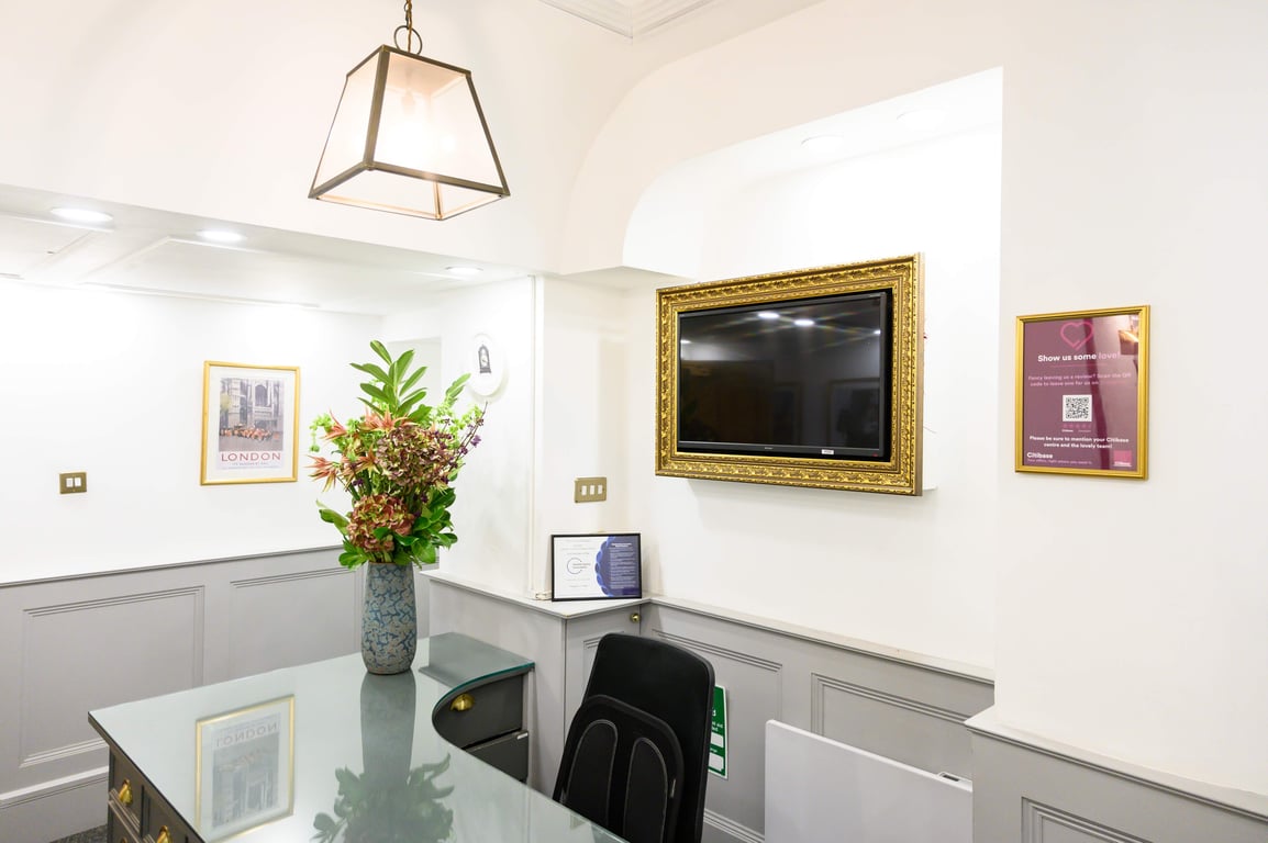 An interior shot of Citibase London Victoria Palace Street