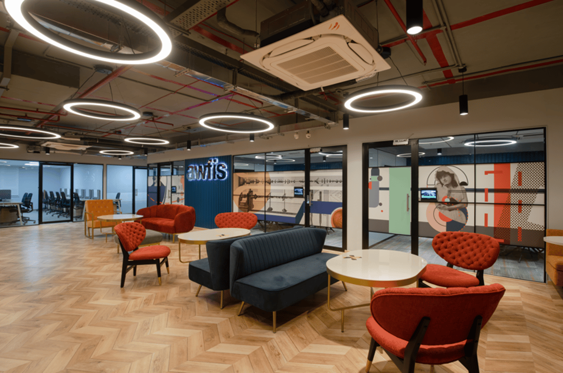 An interior shot of Awfis - Bascon