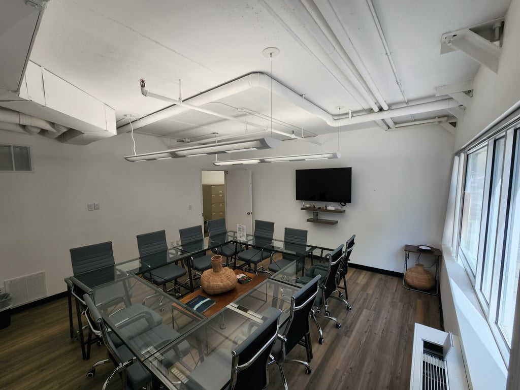 An interior shot of 152-C Conference Room in Harlem