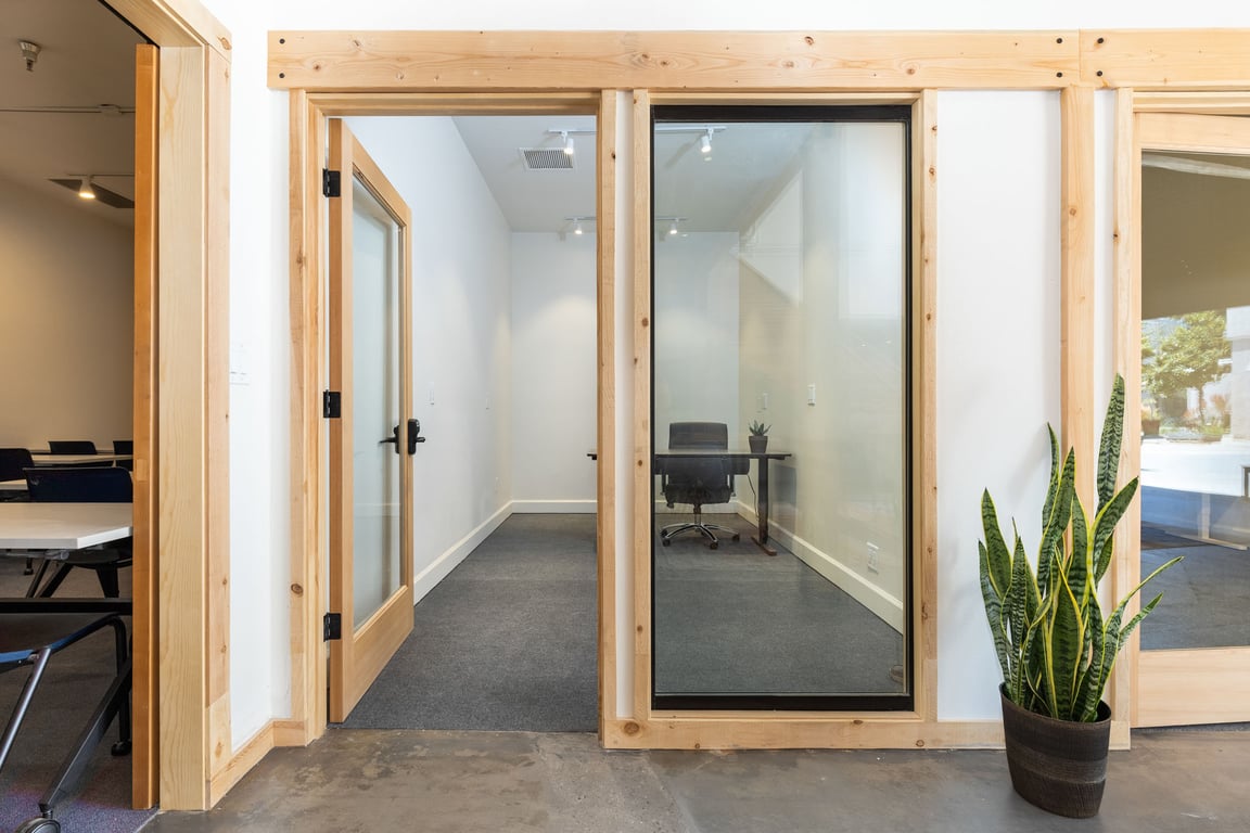 An interior shot of Office For The Day @ THE SANDBOX Goleta