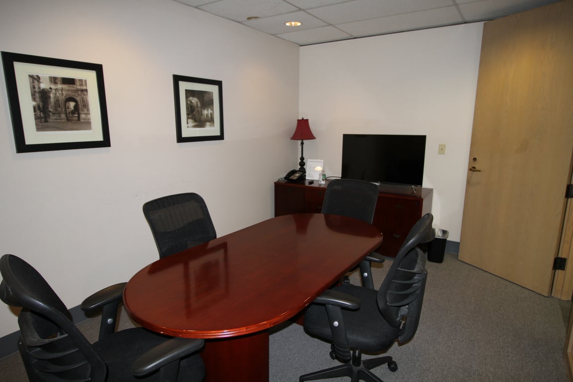 An interior shot of Cougar Mountain Room