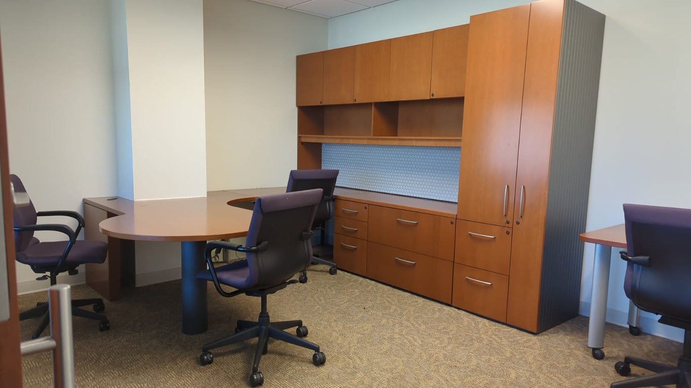 Private Office 120