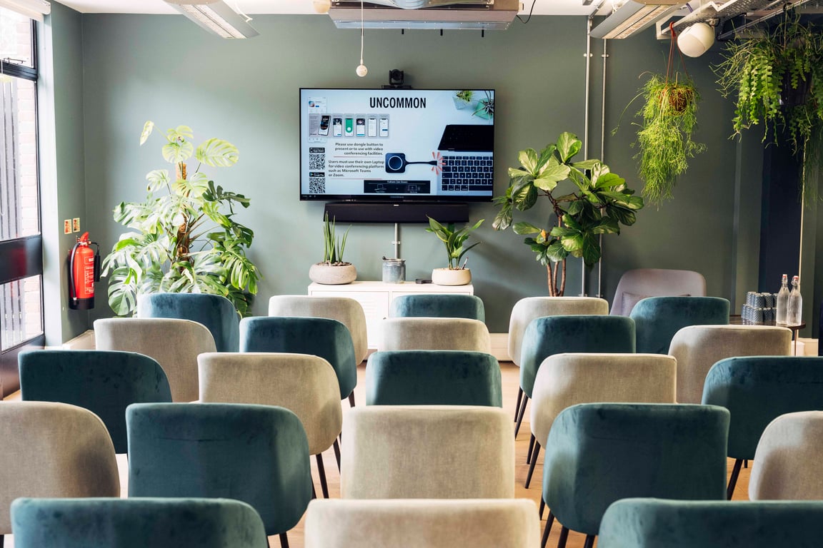 An interior shot of Uncommon - The Zen Studio 20 boardroom/15 U-shape/35 theatre