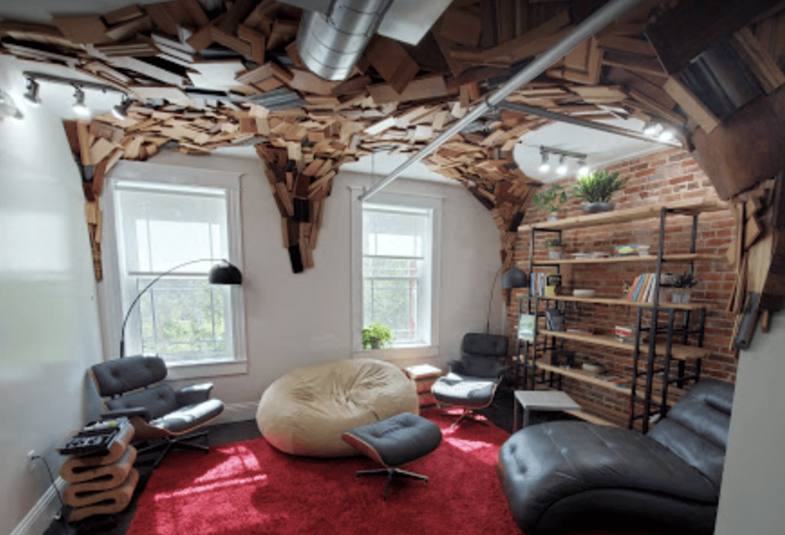An interior shot of The Room of Requirements