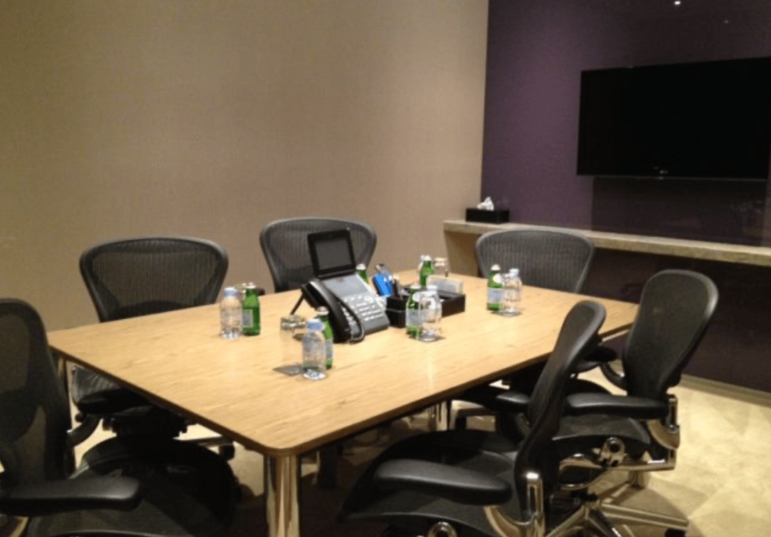 An interior shot of 40D Meeting Room