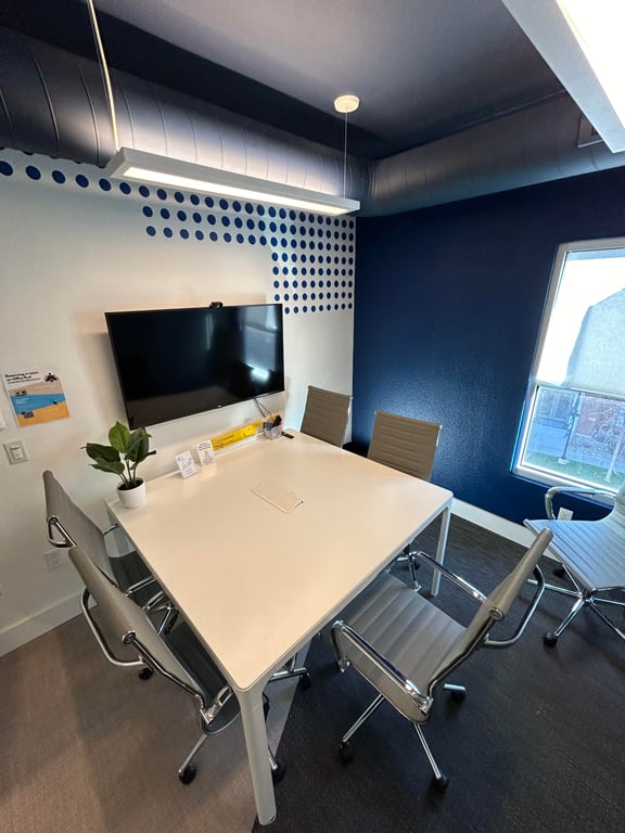 An interior shot of Keystone Meeting Room