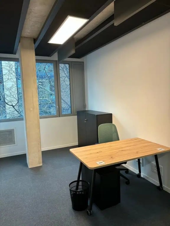 An interior shot of Bureau Individuel