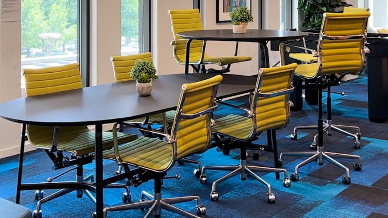 An interior shot of Apt Cowork - Sugarmont Apartments & Townhomes