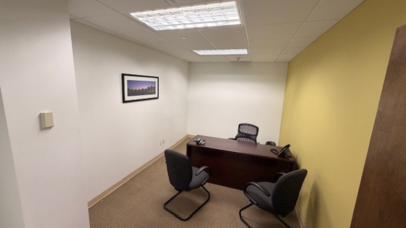 An interior shot of Day Office #464