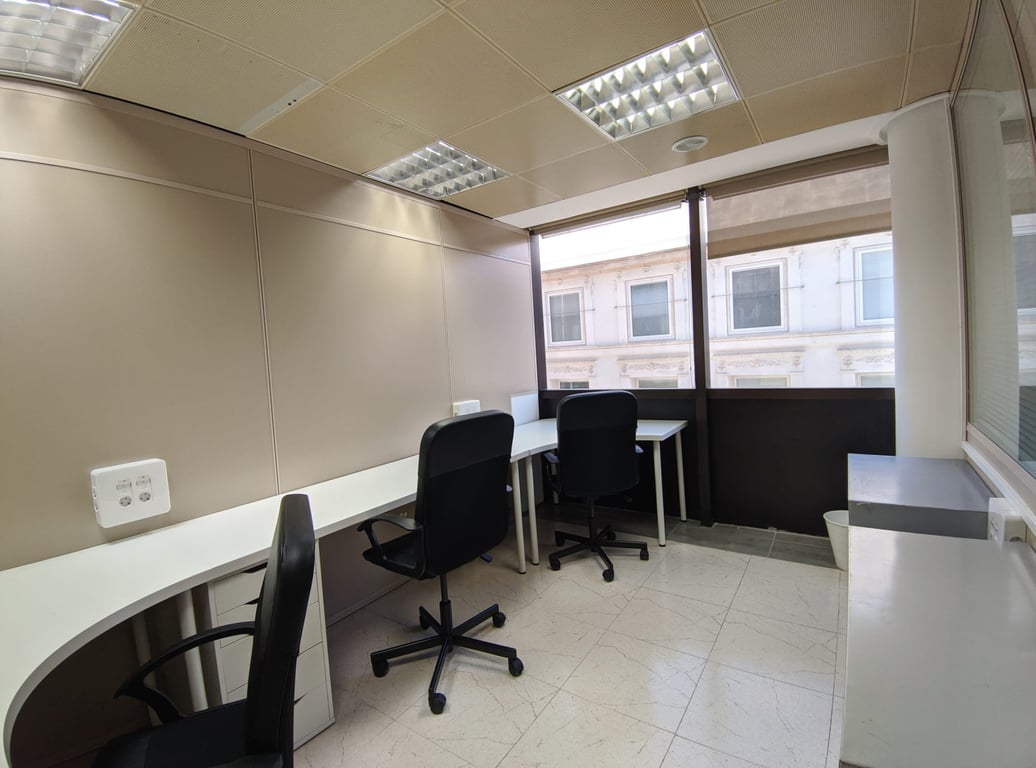 An interior shot of Office Suite for 3 people | 12 m2