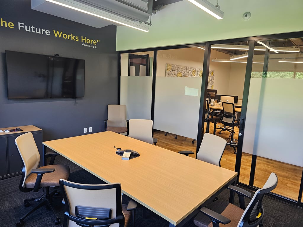 An interior shot of Medium Meeting Room