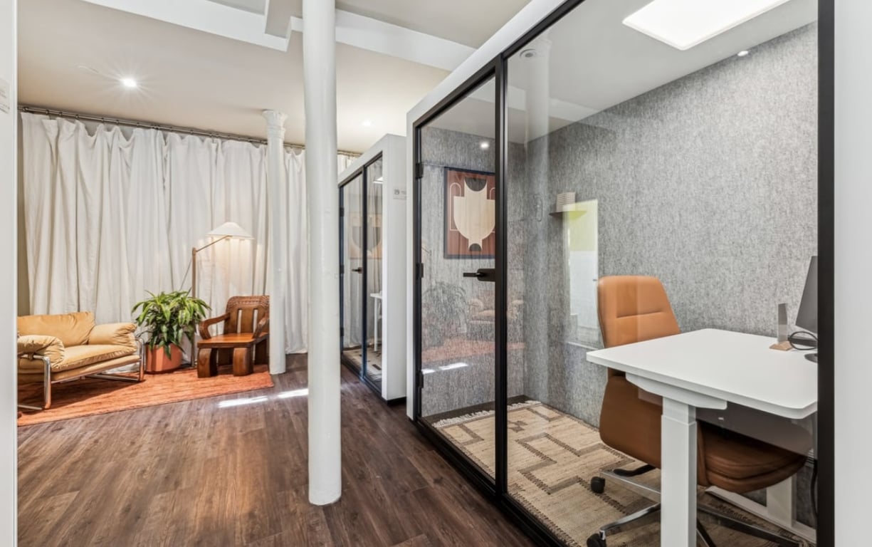 An interior shot of ALCOVE Pod 8 - Lullwater Bridge