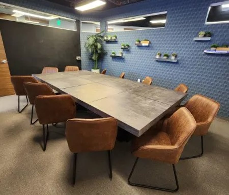 An interior shot of The Astor Conference Room