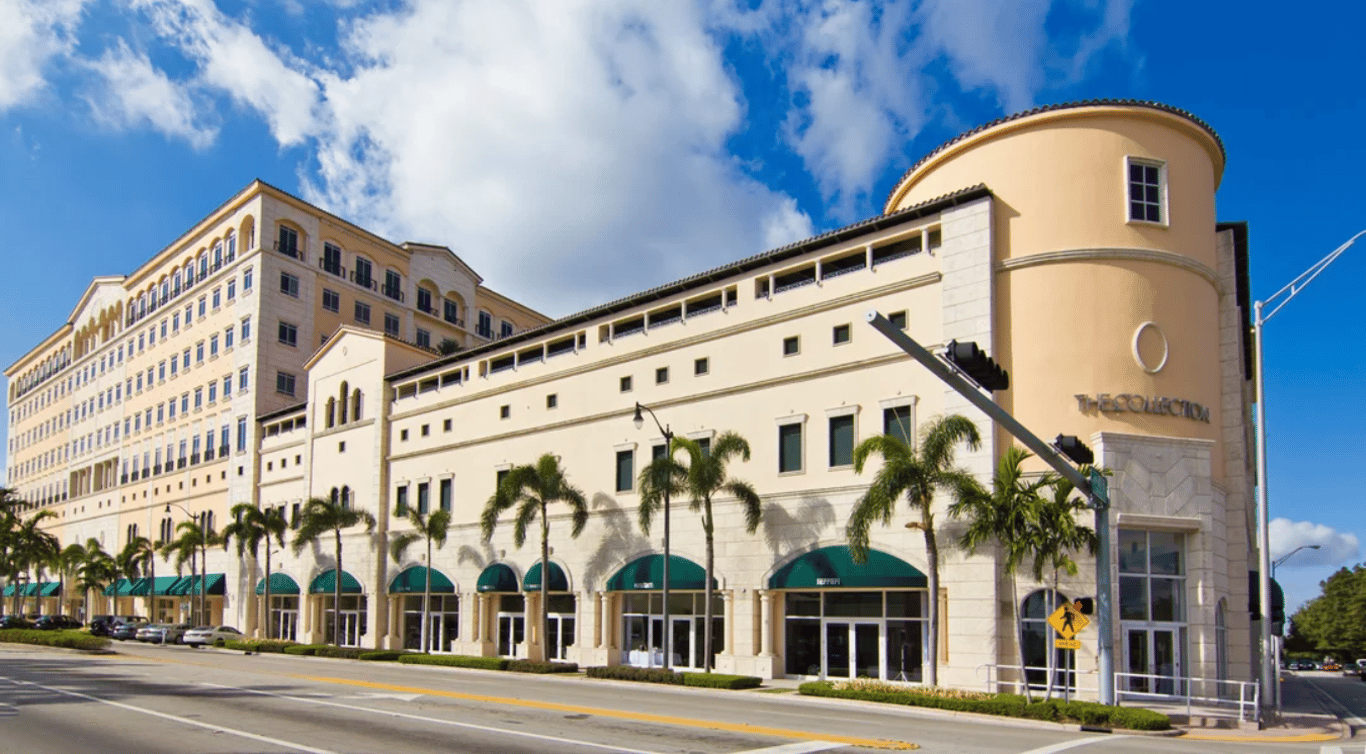 An interior shot of Office Edge Coral Gables
