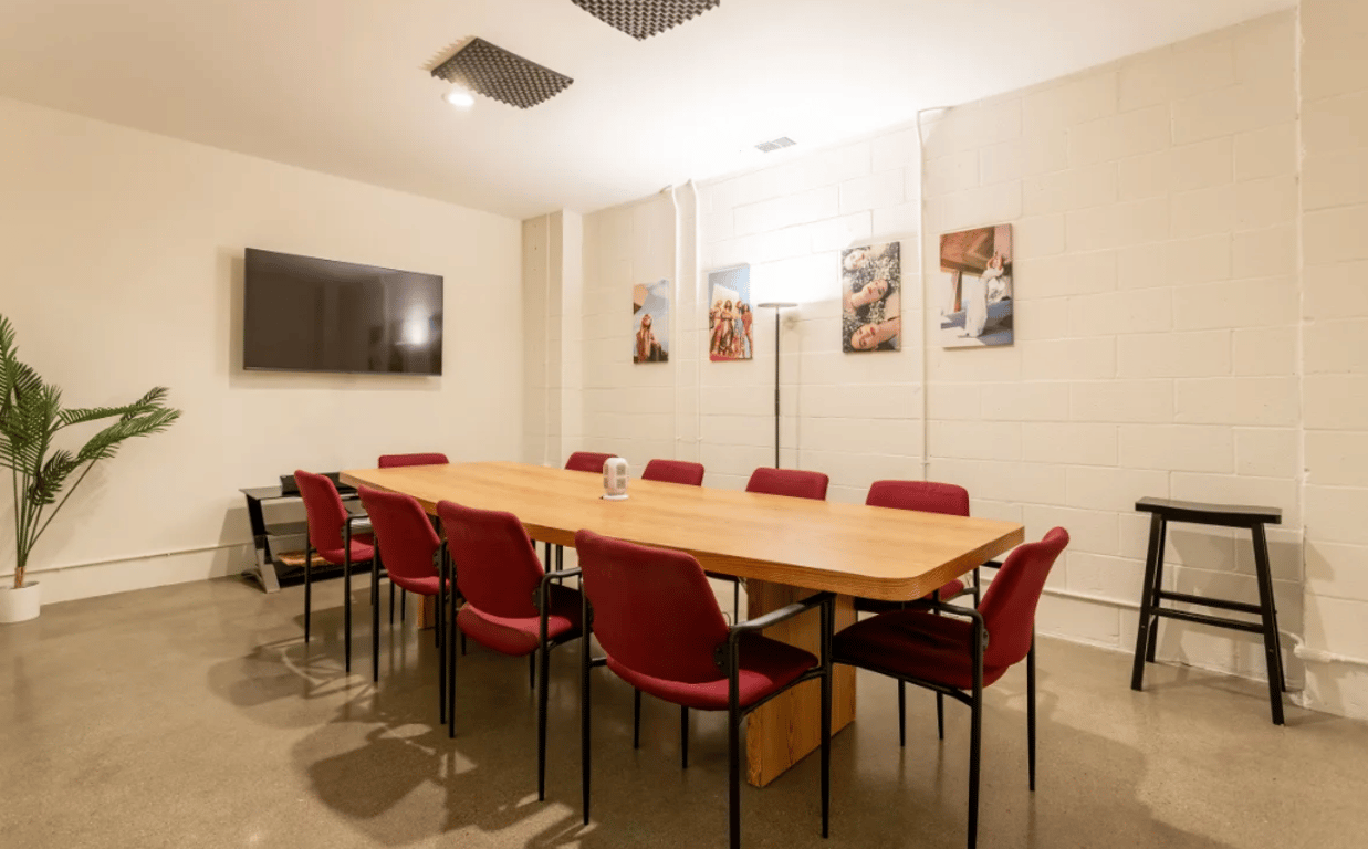 An interior shot of Room Meeting Space