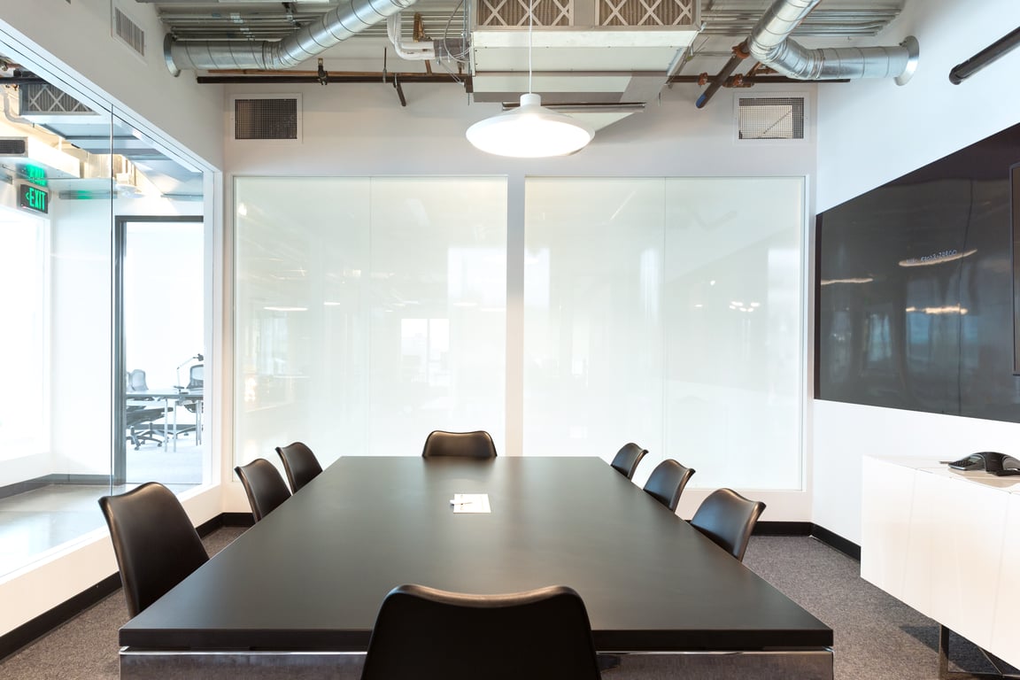 An interior shot of Medium Meeting Room (M3)