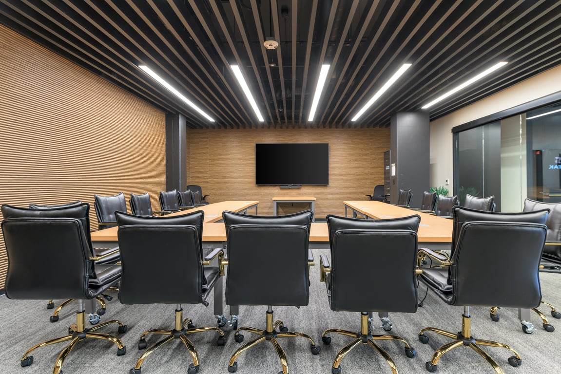 An interior shot of Paramount Conference Room - R at STAK Space - Level 2