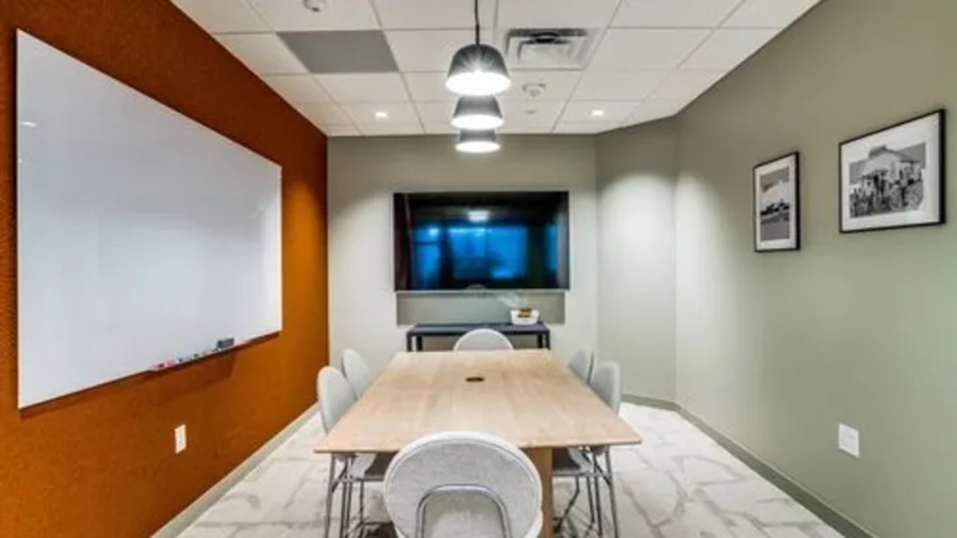 An interior shot of Hackberry Meeting Room