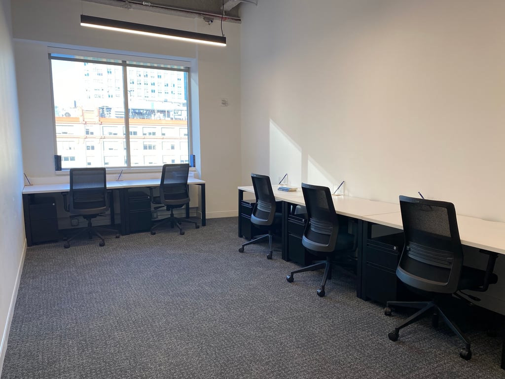 An interior shot of Private Office 726