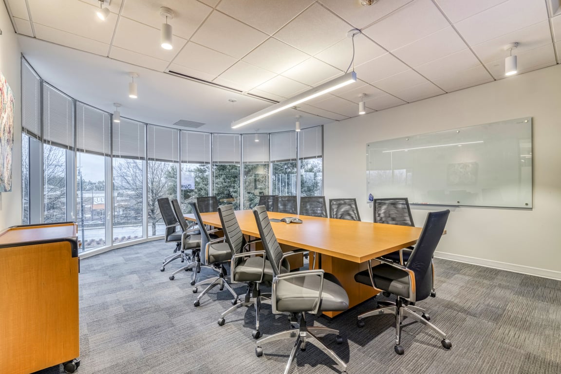 An interior shot of Sargas Boardroom