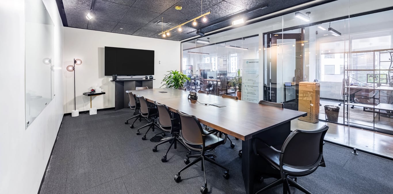 An interior shot of Industrious - Ballston Exchange