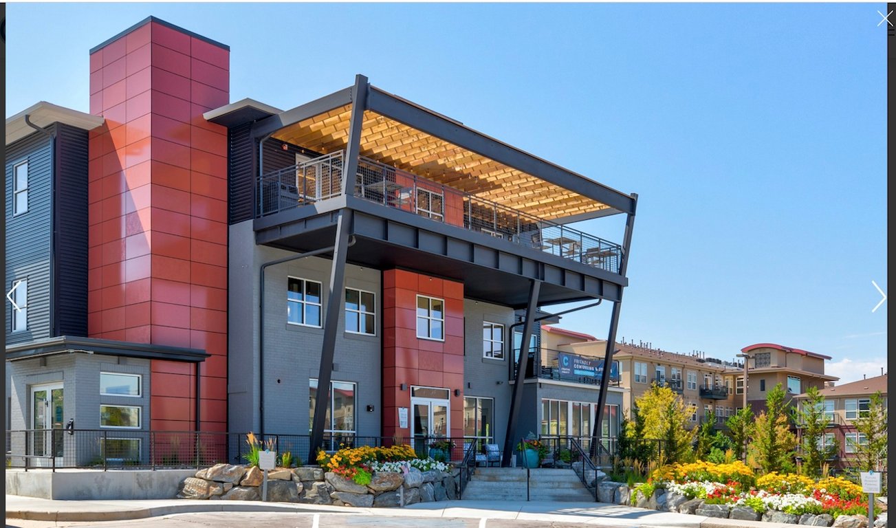 An interior shot of Synergy Station Coworks