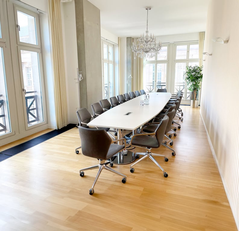 An interior shot of Conference Room "Kaisersaal"